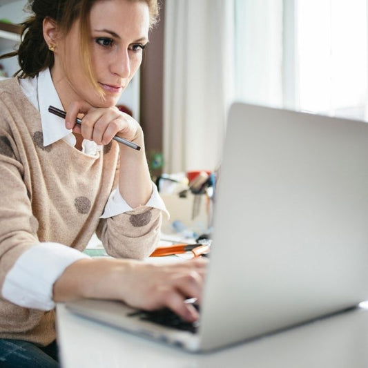 Master Your Business Finances – Your Private Follow-Up